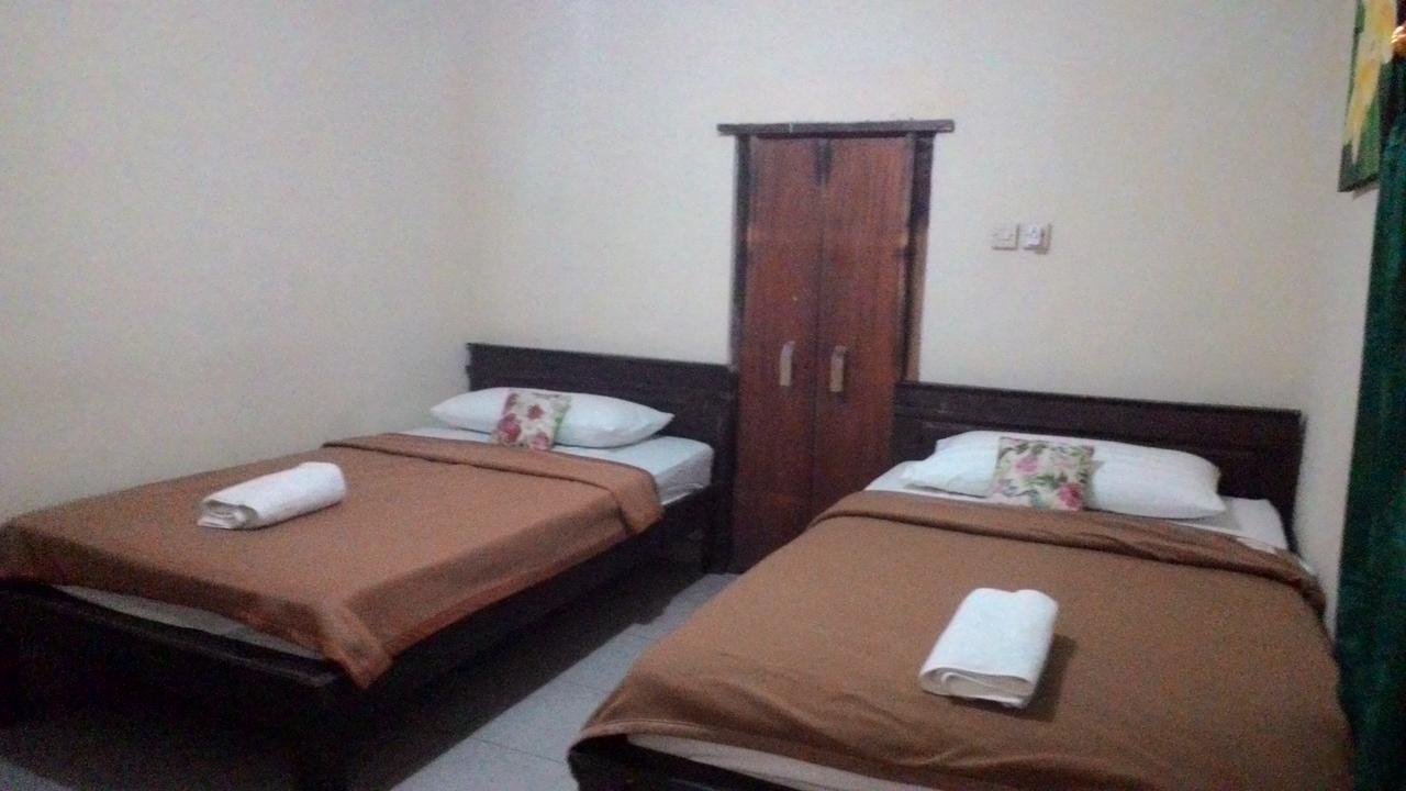 Апартаменты Griya Bun Sari Сукавати Экстерьер фото
